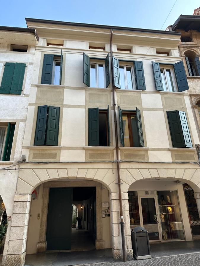 Appartamento Centro Storico Pordenone Exterior photo